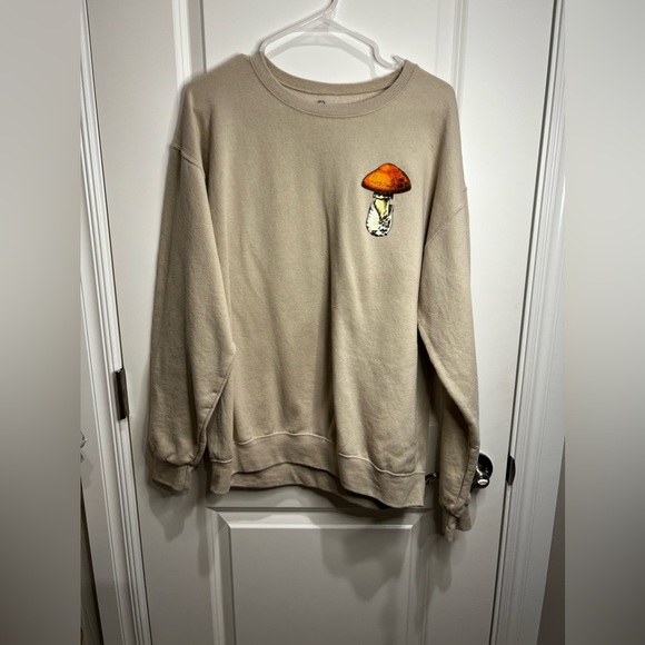 Tops - Mushroom Sweatshirt